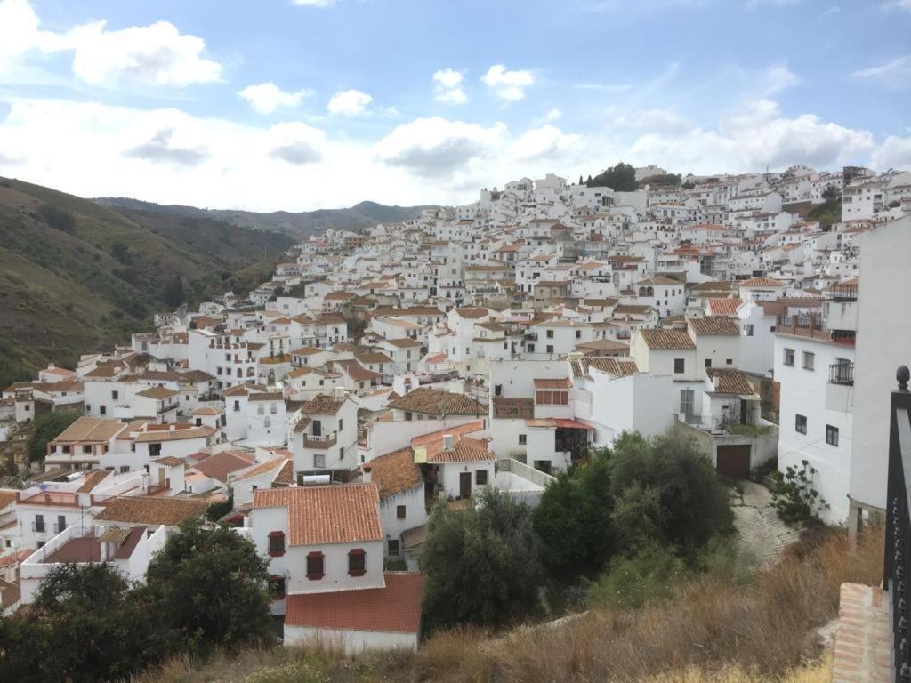 Casa En Pueblo De Montes De Malaga A 15Km De Playa Villa Almachar Bagian luar foto